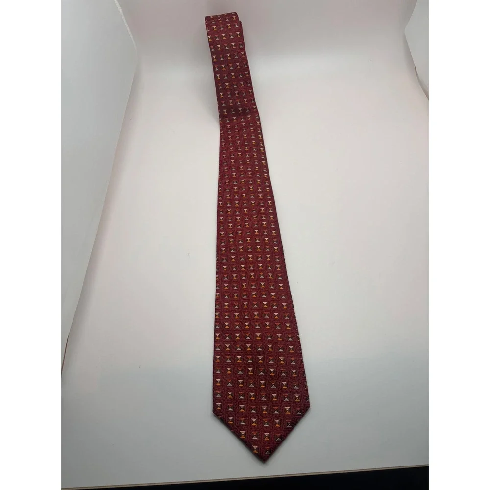 Genesis Handmade Mens Italian SilkTie Burgundy Red Geometric Pattern Made in USA
